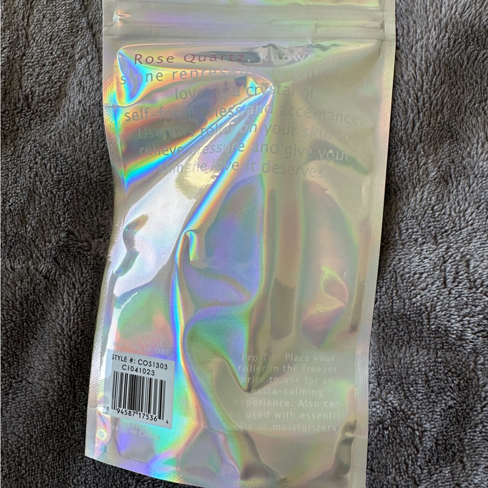 Rose Quartz Facial Roller. Brand new! - Picture 3 of 3